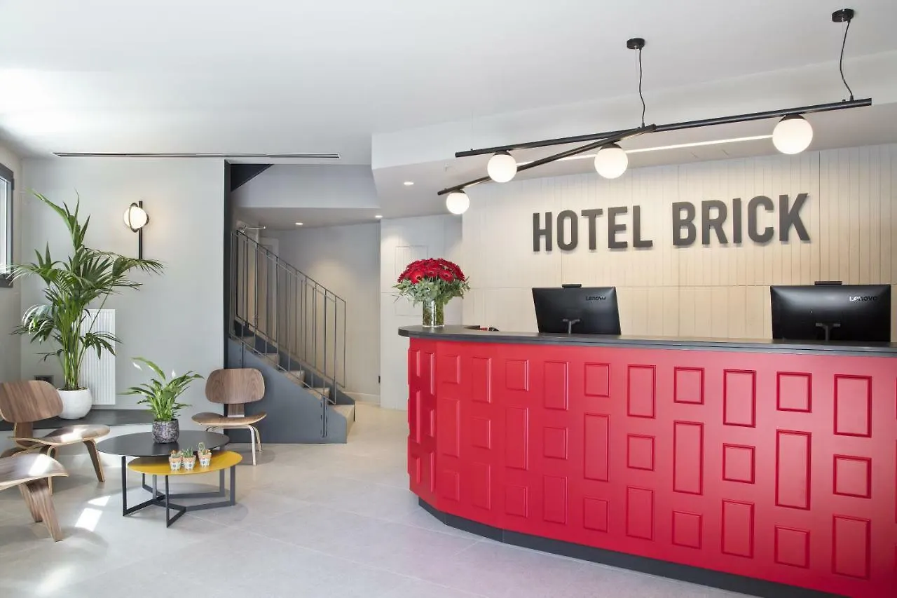 Hotel Brick Barcelone 2*,
